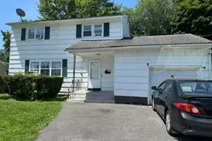 325 West St, Newburgh, NY 12550 - Photo 27