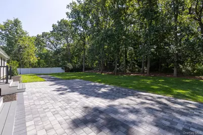 5 Hemingway Drive, Dix Hills, NY 11746 - Photo 25