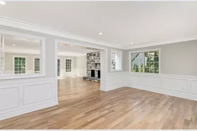 5 Hemingway Drive, Dix Hills, NY 11746 - Photo 5