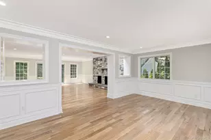 5 Hemingway Dr, Dix Hills, NY 11746 - Photo 5
