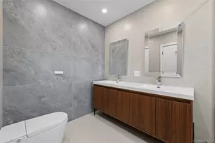 172-12 65th Ave, Fresh Meadows, NY 11365 - Photo 19