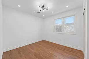 172-12 65th Ave, Fresh Meadows, NY 11365 - Photo 21