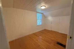 24 8th Ave, Sea Cliff, NY 11579 - Photo 17