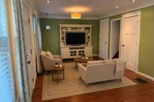 24 8th Ave, Sea Cliff, NY 11579 - Photo 7