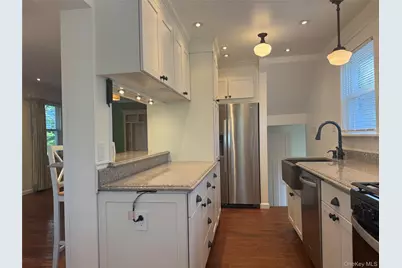 24 8th Avenue, Sea Cliff, NY 11579 - Photo 9