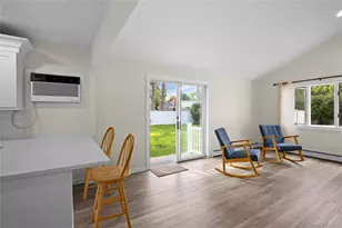 126 Holiday Blvd, Center Moriches, NY 11934 - Photo 11