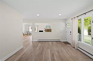 126 Holiday Blvd, Center Moriches, NY 11934 - Photo 7