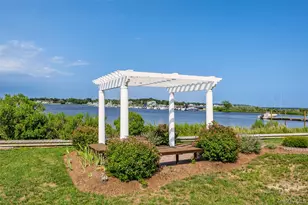 126 Holiday Blvd, Center Moriches, NY 11934 - Photo 41
