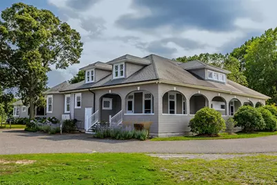 126 Holiday Boulevard, Center Moriches, NY 11934 - Photo 39