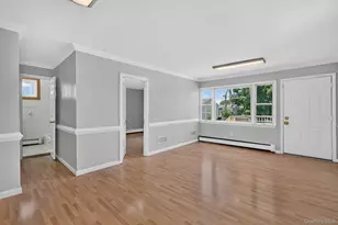 138 Spring St, Massapequa, NY 11758 - Photo 23
