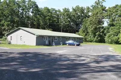 154 N Washington Street #3, Athens, NY 12015 - Photo 1