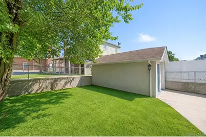 10469 Springfield Boulevard, Queens Village, NY 11429 - Photo 9