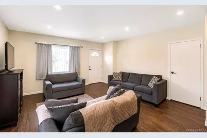 10469 Springfield Boulevard, Queens Village, NY 11429 - Photo 15