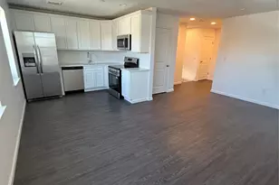 338 Beach 46th St, Far Rockaway, NY 11691 - Photo 5
