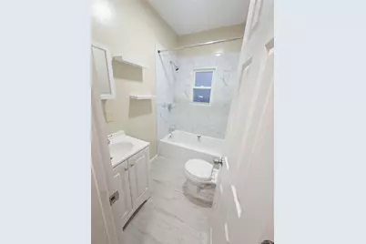 15 Lawson Street, Hempstead, NY 11550 - Photo 7