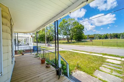 158 Cottage Street, Middletown, NY 10940 - Photo 3