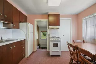 132 Oregon Rd, Cortlandt Manor, NY 10567 - Photo 9