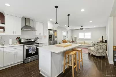 228 Island Parkway W, Island Park, NY 11558 - Photo 25
