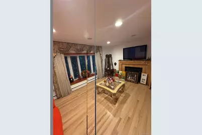 34 Marlowe Rd Road, Valley Stream, NY 11580 - Photo 9