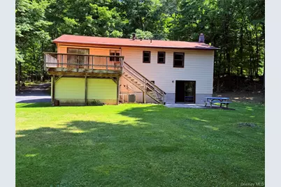 126 Carter Road, Pleasant Valley, NY 12569 - Photo 25