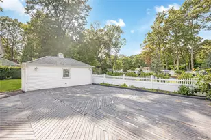 42 Pine Acre Dr, Smithtown, NY 11787 - Photo 29