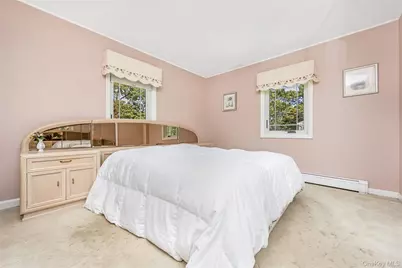 42 Pineacre Drive, Smithtown, NY 11787 - Photo 17