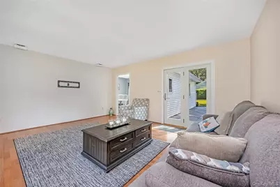 42 Pineacre Drive, Smithtown, NY 11787 - Photo 15