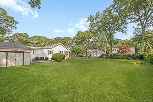 42 Pine Acre Dr, Smithtown, NY 11787 - Photo 33