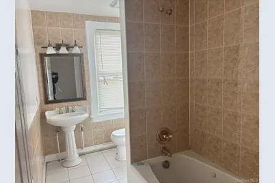 9 Myrtle Street #2, White Plains, NY 10606 - Photo 5