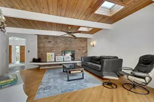 107 Holly Pl, Briarcliff Manor, NY 10510 - Photo 9