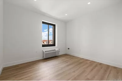 100 Broadway W #4T, Long Beach, NY 11561 - Photo 19
