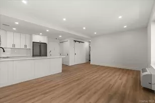 100 Broadway W, Long Beach, NY 11561 - Photo 15