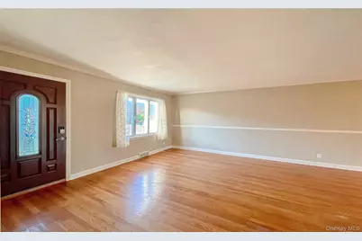 166-66 22nd Avenue, Whitestone, NY 11357 - Photo 7