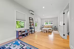 457 Pinebrook Blvd, New Rochelle, NY 10804 - Photo 35