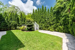 457 Pinebrook Blvd, New Rochelle, NY 10804 - Photo 23