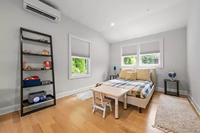 457 Pinebrook Boulevard, New Rochelle, NY 10804 - Photo 37