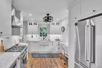 2 Dogwood Drive, Stony Brook, NY 11790 - Photo 15