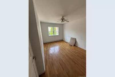 6140 173rd Street, Fresh Meadows, NY 11365 - Photo 11