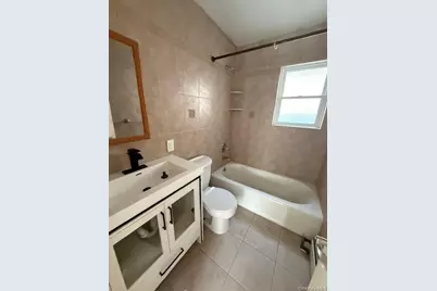 6140 173rd Street, Fresh Meadows, NY 11365 - Photo 5