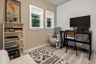 13-14 Creekside Place, Pleasant Valley, NY 12569 - Photo 25