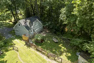 13-14 Creekside Pl, Pleasant Valley, NY 12569 - Photo 5