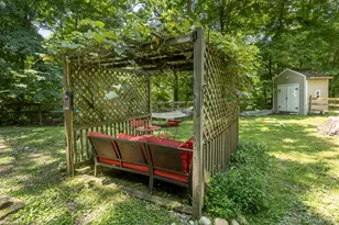 13-14 Creekside Pl, Pleasant Valley, NY 12569 - Photo 27