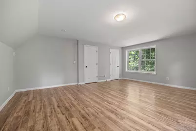 13-14 Creekside Place, Pleasant Valley, NY 12569 - Photo 41