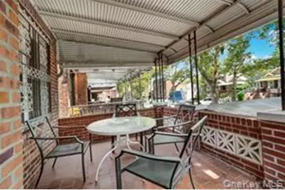 306 E 48th Street, Brooklyn, NY 11203 - Photo 3