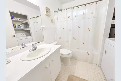 545 Stratford Lane, Ridge, NY 11961 - Photo 15