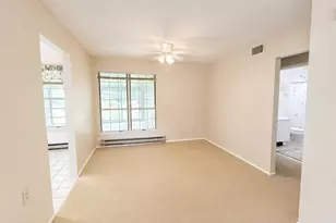 545 Stratford Ln, Ridge, NY 11961 - Photo 9