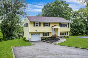 2743 Springhurst St, Yorktown Heights, NY 10598 - Photo 3
