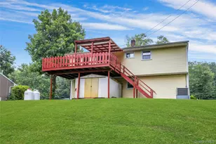2743 Springhurst St, Yorktown Heights, NY 10598 - Photo 7