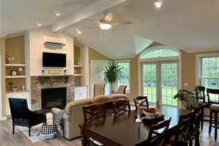 54 Madeline Rd, Ridge, NY 11961 - Photo 5