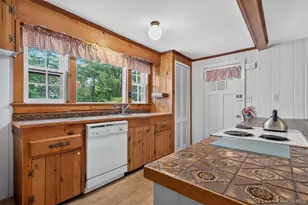 41 Elting Ave, New Paltz, NY 12561 - Photo 15